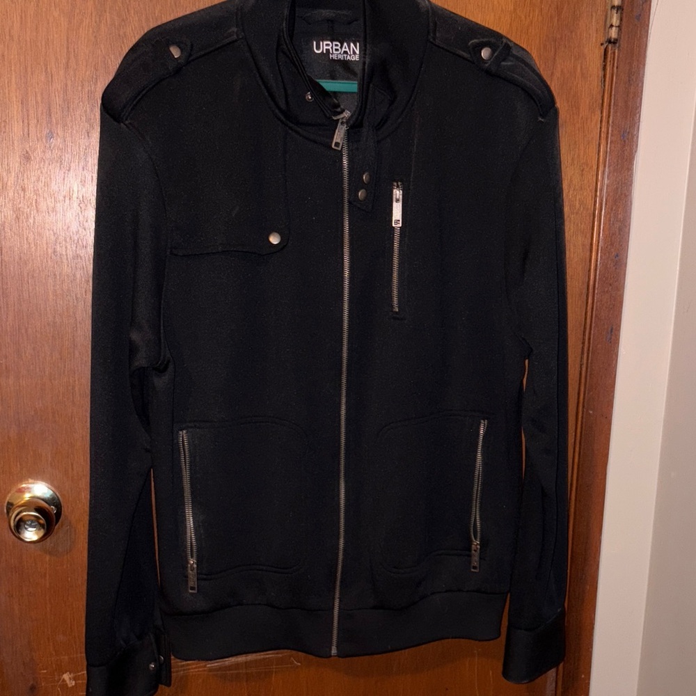 Urban Heritage Black Jacket with Subtle Stitching